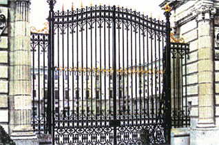 Verja del Palacio Real de Madrid