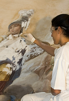 Restauración de pintura mural
